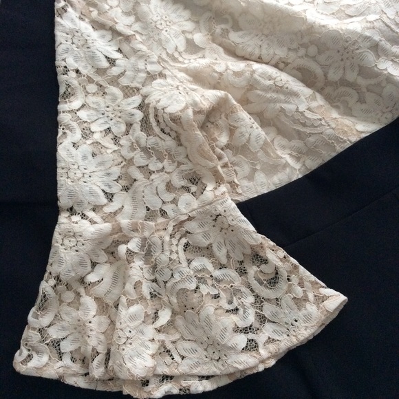 Elegant dress - Picture 6 of 8